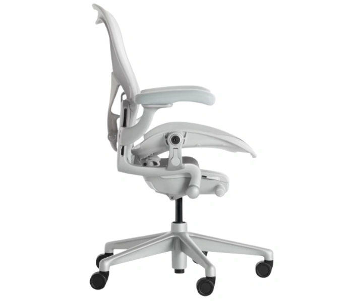 Herman Miller Aeron С Mineral, серый
