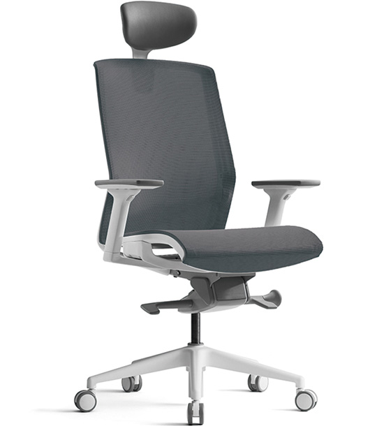 Офисное кресло Bestuhl J15G120L White