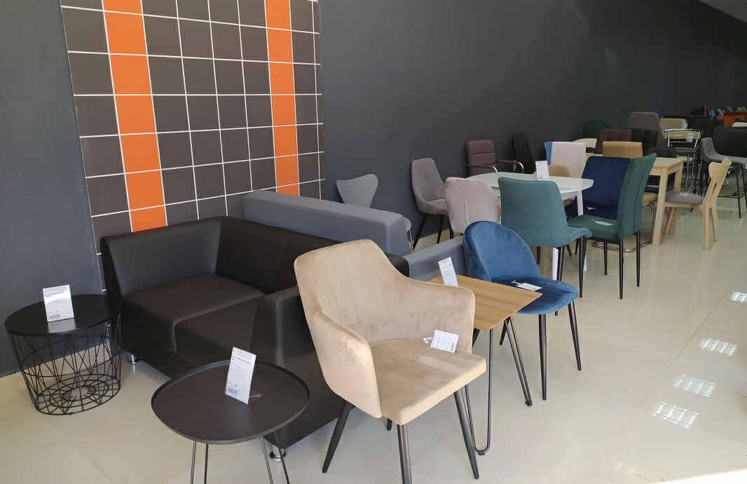 Кресла для кафе и ресторанов